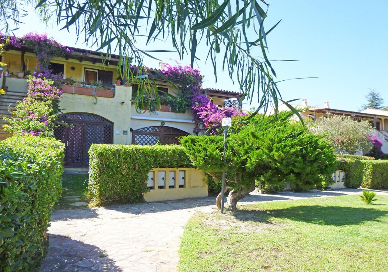 Appartement Le Maree Costa Ottiolu à Porto Ottiolu Extérieur photo